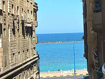 Apartments For sale in Khaled Ibn El Walid St., Sidi Beshr Bahri, 120 sqm