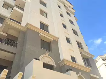 مباني للبيع في شارع الحجاز، المهندسين، 320 متر