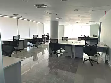 Administrative For rent in Northern 90th St., 90th Street, 500 sqm