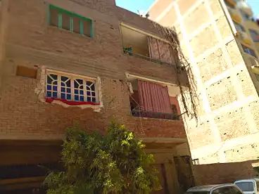 Building For sale in El-Refaey, Hadayek Helwan, 120 sqm
