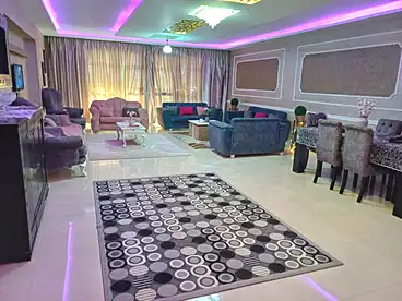 شقق للإيجار في شارع كورنيش النيل، حدائق حلوان، 300 متر