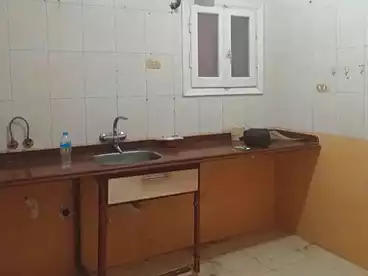 Apartments For rent in Gamal Abd El Nasir St, Sidi Beshr Bahri, 140 sqm