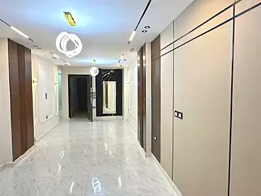 شقق للبيع في شارع المجزر الالي، اللبيني، 160 متر