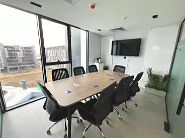 Administrative For rent in Hyde Park Business District, Compounds in New Cairo, 141 sqm