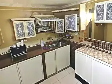 Roof For sale in El Warsha St., El Hanouvel, 150 sqm
