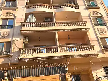 سكني للبيع في شارع 5، الحي الرابع، 140 متر