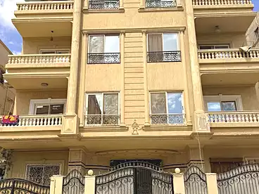 عقارات للبيع في المجاوره الأولى، المنطقة الثامنة، 250 متر