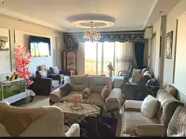 شقق للبيع في شارع بورسعيد، كامب شيزار، 170 متر