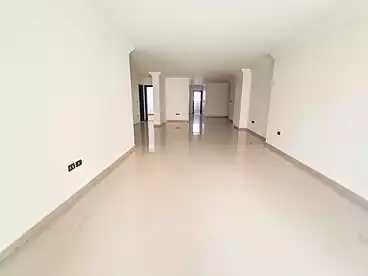 عقارات للإيجار في شارع أبو قير - طريق الحرية، سابا باشا، 220 متر