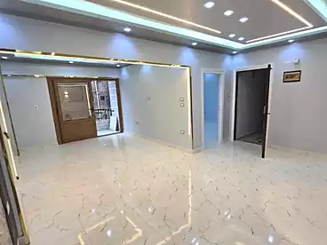 Apartments For sale in Mahmoud El-Isawy St., Miami, 120 sqm