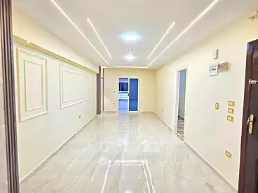 شقق للبيع في شارع خالد بن الوليد، ميامي، 130 متر