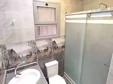 شقق للبيع في البيطاش، العجمي، 120 متر
