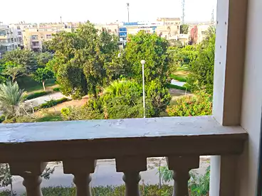 للبيع في شارع 1، الحي الاول، 180 متر
