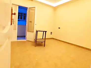شقق للبيع في شارع خليل حماده، سيدي بشر بحري، 165 متر