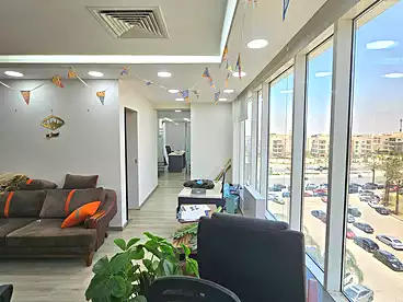 عقارات للإيجار في شارع التسعين الشمالي، شارع التسعين، 147 متر