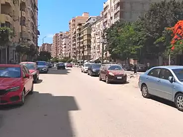 شقق للبيع في أبو يوسف، العجمي، 180 متر