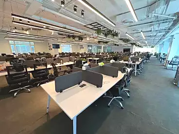 عقارات للإيجار في شارع التسعين الجنوبي، شارع التسعين، 750 متر