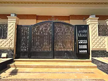 Apartments For sale in Sedki Suliman St., South Academy (G), 350 sqm