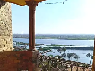 Apartments For sale in Nile Corniche St., Hadayek Helwan, 255 sqm