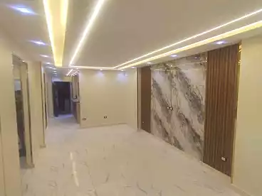 شقق للبيع في اللبيني، فيصل، 140 متر