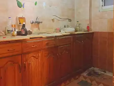 Apartments For sale in El Kholafaa El Rashdeen St., El Hanouvel, 100 sqm