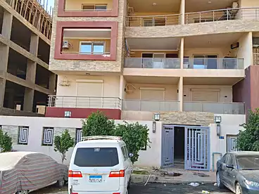 شقق للبيع في المستثمر الصغير، الأندلس 2، 150 متر