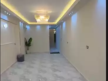 Apartments For sale in Ahmed Esmat St., Ain Shams, 140 sqm