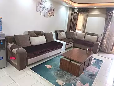 شقق للبيع في شارع محمود زكي، حلوان، 145 متر