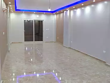 شقق للإيجار في شارع المجزر الالي، اللبيني، 200 متر