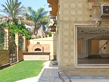 في المجاوره التاسعه، غرب سوميد، 1000 متر