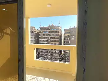 مكاتب للإيجار في شارع ابو داود الظاهري، مدينة نصر، 186 متر