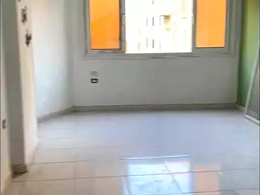 شقق للبيع في شارع المجزر الالي، اللبيني، 90 متر
