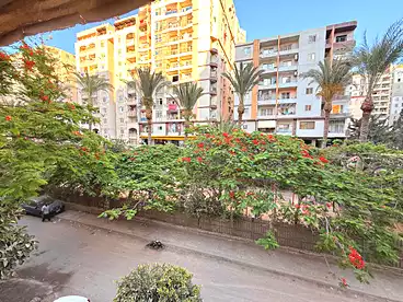 عقارات للبيع في شارع الاربعين، بيانكي، 120 متر