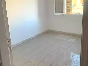 Apartments For sale in El Kilo 21, Al Agamy, 80 sqm