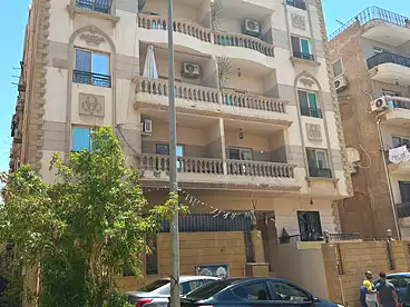 Private للبيع في شارع رقم 16، الحي الثالث، 140 متر