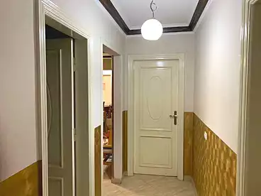 Residential For sale in El Khamseen St., Zahraa El Maadi, 150 sqm