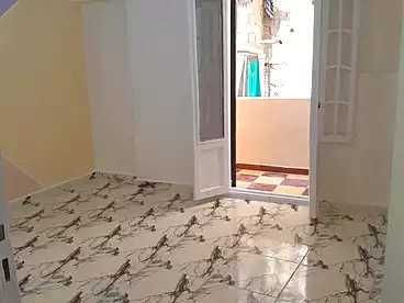 شقق للبيع في أبو يوسف، العجمي، 75 متر