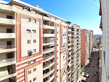 Apartments For sale in Gamal Abdel Nasser St., El Mandara, 140 sqm