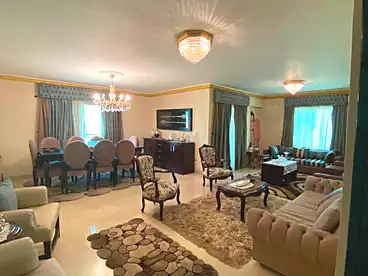 Duplex For sale in Street 1, Fourth Neighborhood, 306 sqm