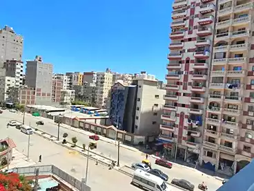 شقق للبيع في المندرة قبلي، المندرة، 100 متر