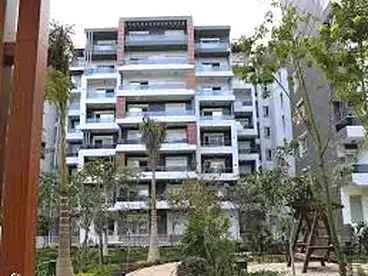 Apartments For sale in La Capitale Suite Lagoons Compound - Pyramids, R7, 191 sqm