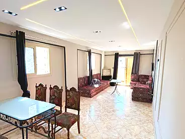 Apartments For sale in El-Gaish Rd St., Miami, 145 sqm
