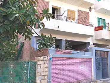 مباني للبيع في شارع الاصدقاء، الهانوفيل، 120 متر