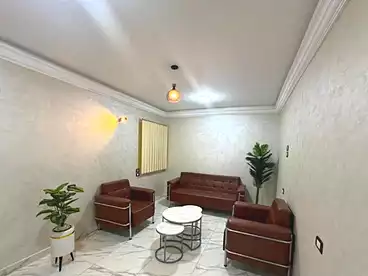 إداري للإيجار في حي الجامعة، المنصوره، 115 متر