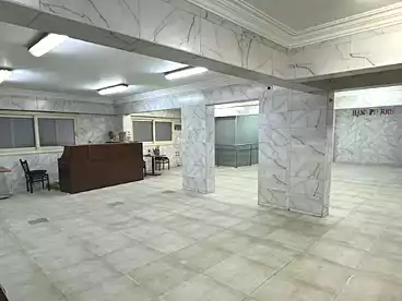 Administrative For sale in Shoubra, Greater Cairo, 620 sqm