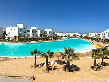 Apartments For sale in Swan Lake Resort - Hassan Allam, El Gouna Resorts, 118 sqm