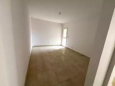 Properties For sale in Madinaty - B 10, Tenth Zone Buildings, 200 sqm