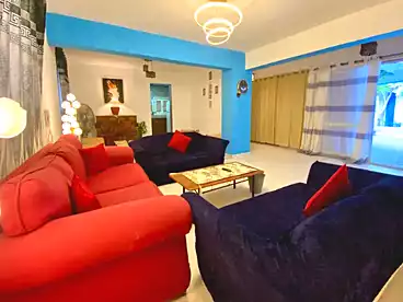 عقارات للإيجار في شارع الحنفية، البيطاش، 350 متر