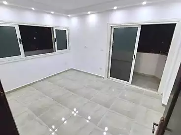 Apartments For sale in Gamal Abd El Nasir St, Sidi Beshr Bahri, 140 sqm