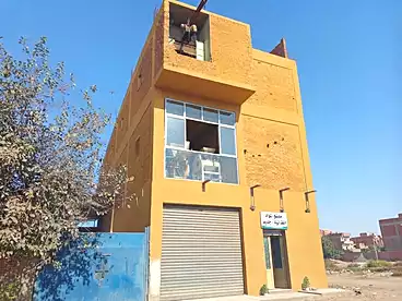 مصنع للبيع في أبو رواش، كرداسه، 250 متر